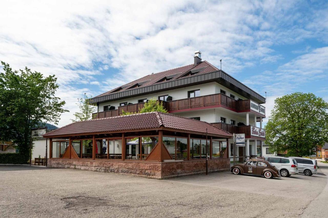 Gasthaus Hotel Beim Erich Oberhofen am Irrsee Dış mekan fotoğraf